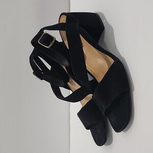 Vionic Samara Block Heel Suede Sandals